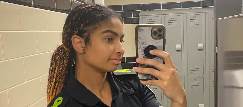 A paramedic has vanished from a four-day music festival in British Columbia - Kayla Boisvert, 28, missed her flight home and her last text came around 3am on 27 Jul.