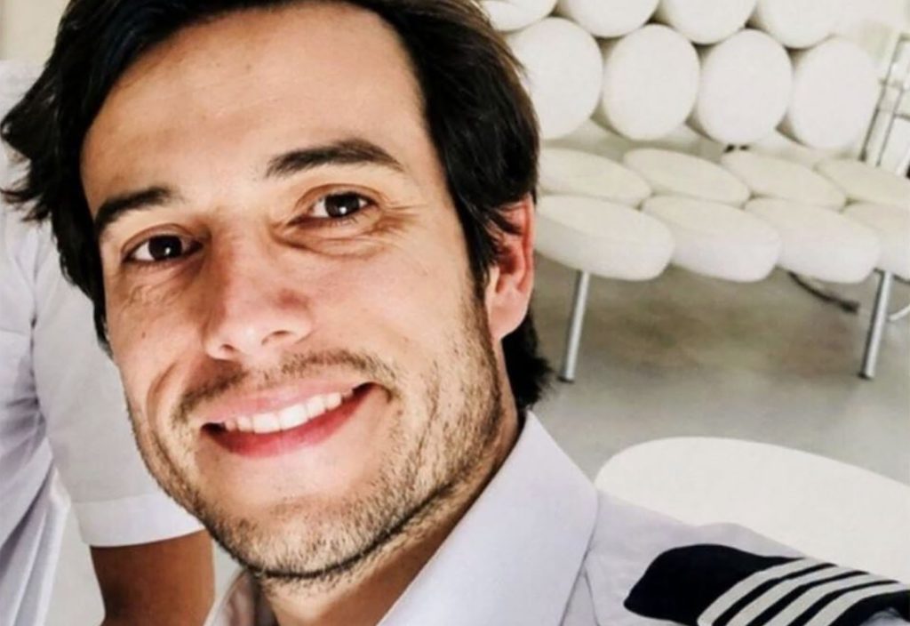 A pilot instructor jumped to his death mid-flight, telling his 22-year-old trainee "you know what you have to do" before she safely landed the plane alone.