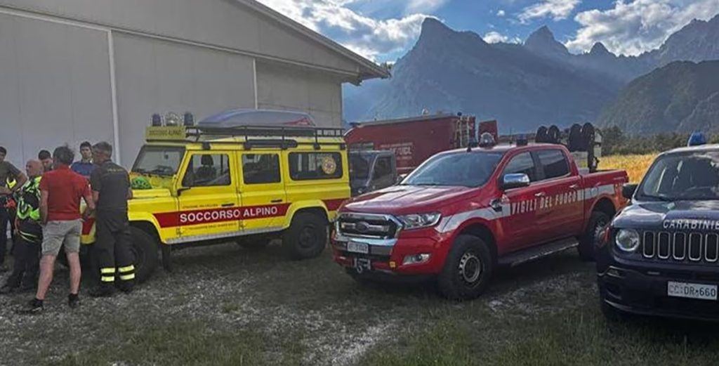 An Italian couple survived six days stranded in the Dolomites by drinking from a stream and eating wild plants - and credit staying near an old mountain hut with saving their lives.