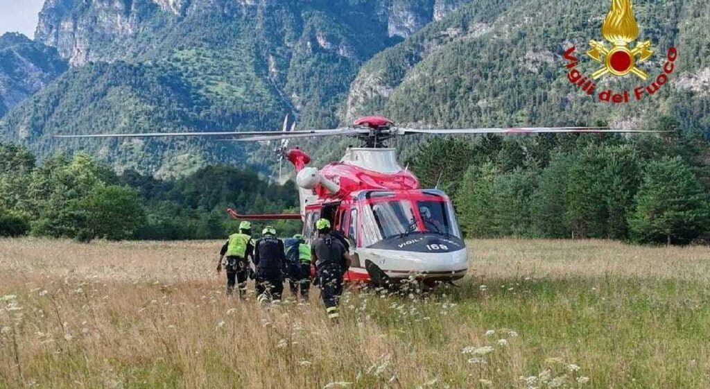 An Italian couple survived six days stranded in the Dolomites by drinking from a stream and eating wild plants - and credit staying near an old mountain hut with saving their lives.
