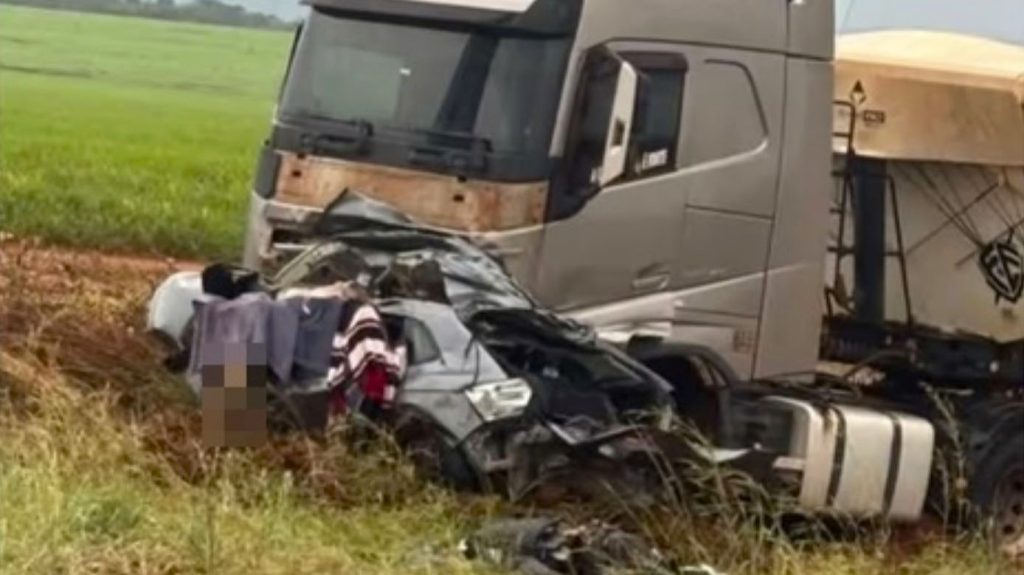 Three Brazilian DJs, all aged 22, have died in a horror crash after their VW Polo lost control on a rain-soaked highway and hit a lorry head-on.