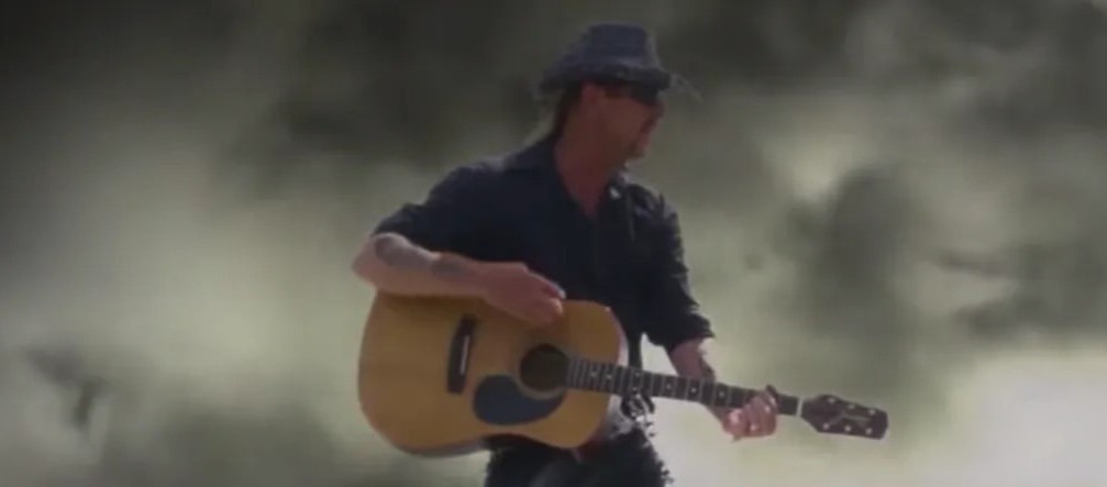 "Tiger King" Joe Exotic is selling his entire music catalogue for £37,000 to pay his attorney bill - including his viral Carole Baskin diss track "Here Kitty Kitty".