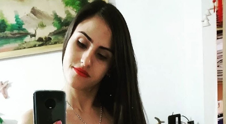 A woman has died after "falling on a wine glass" at a dinner party in Argentina - but a clean, linear neck wound has sparked a homicide probe, with two friends in custody.