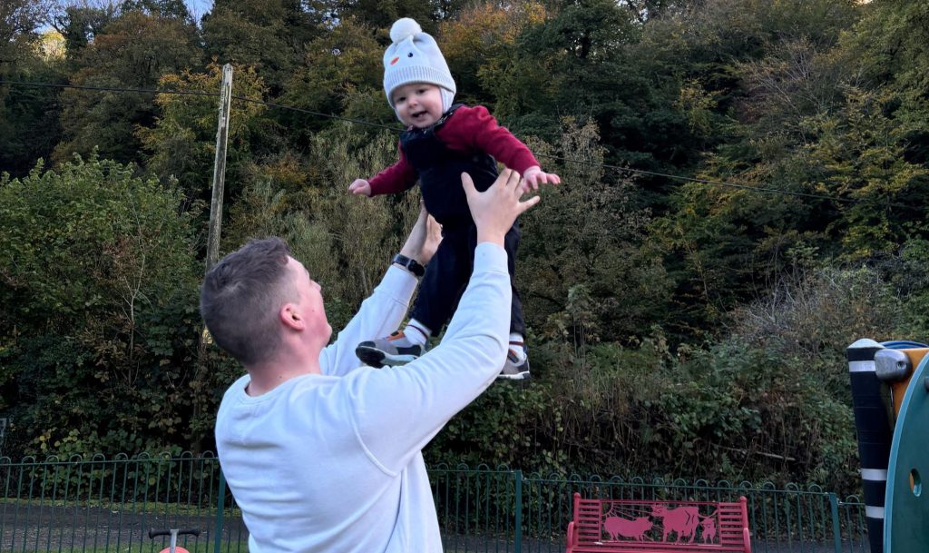 Dad who felt like a "spare part" and struggled to bond with his newborn opens up about male postpartum depression