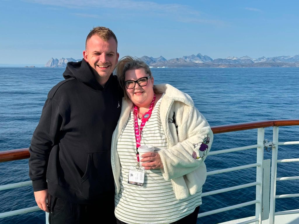 Woman who ate three takeaways a day sheds more than 13 stone - she needed a mobility scooter at Disney World aged just 30.