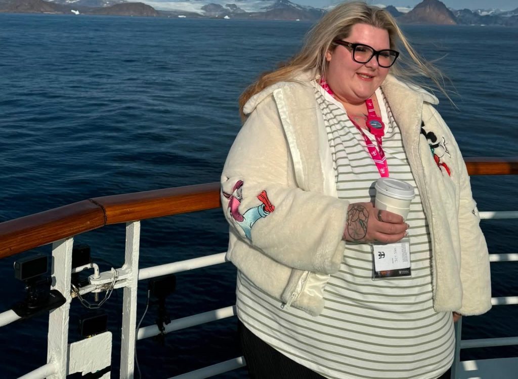 Woman who ate three takeaways a day sheds more than 13 stone - she needed a mobility scooter at Disney World aged just 30.
