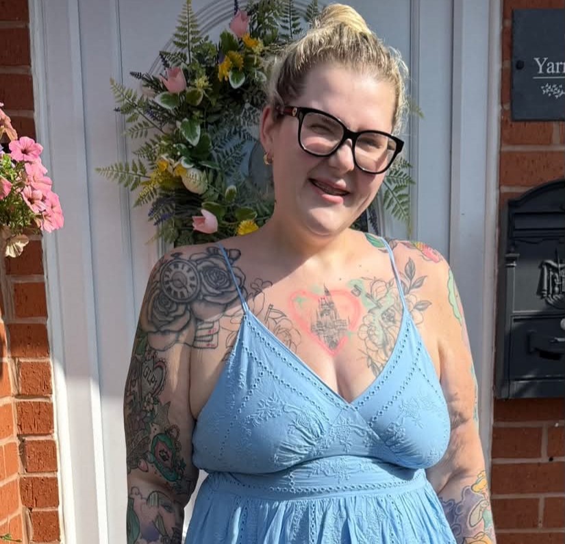 Woman who ate three takeaways a day sheds more than 13 stone - she needed a mobility scooter at Disney World aged just 30.