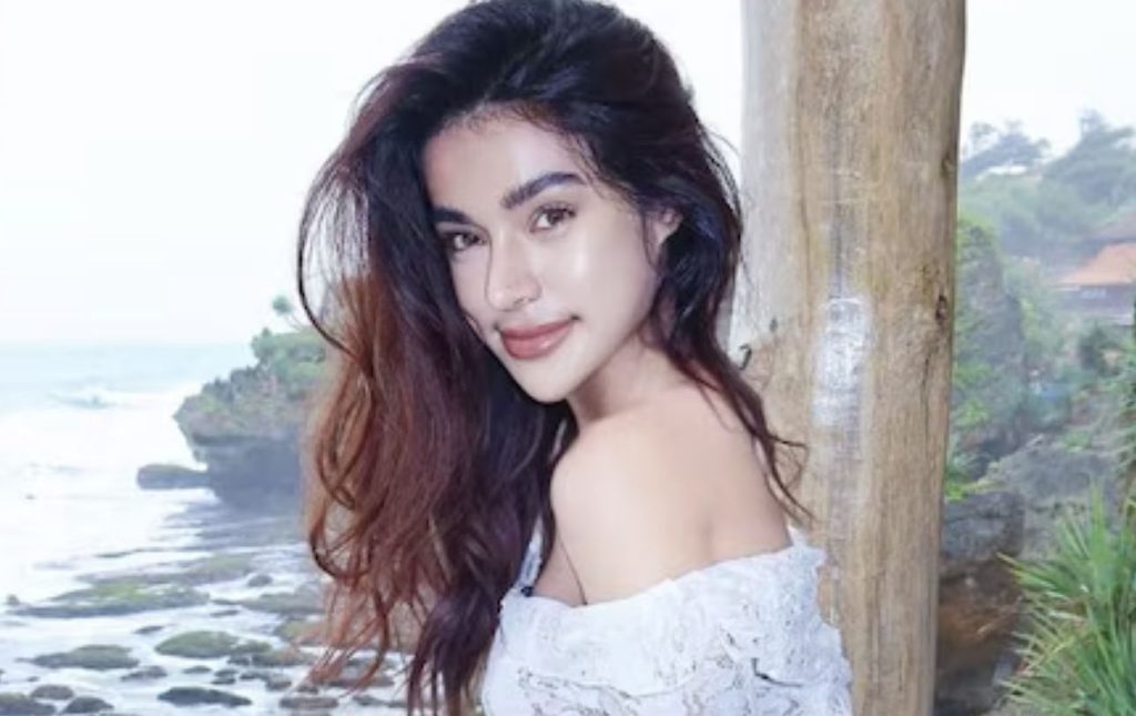 Miss Earth Indonesia 2025 Putri Andriani Juficha - known as Pijey - has died suddenly on her 26th birthday, with unconfirmed reports suggesting she suffered a heart attack.