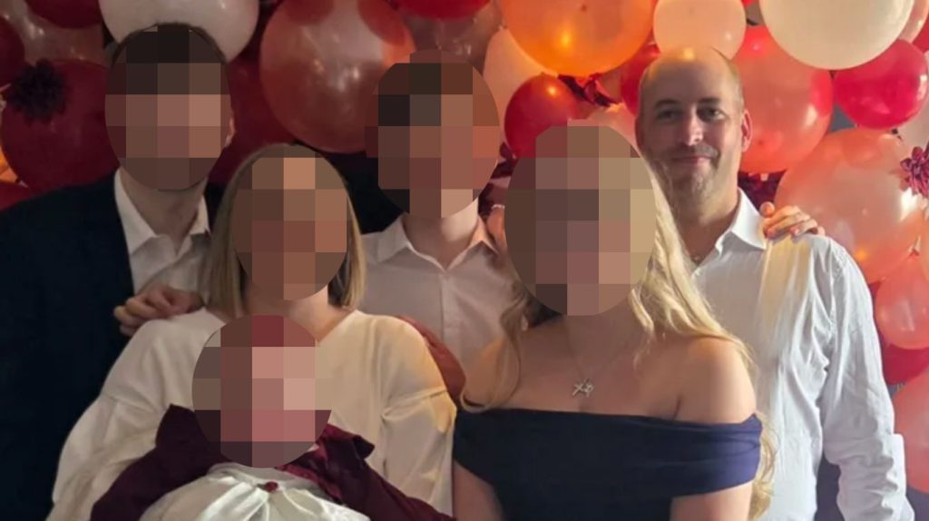 A dad died in a horror motorbike crash just minutes after calling his wife to say he had broken down - with his family racing to meet him.
