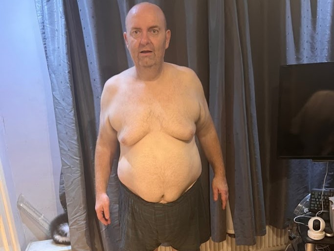 Man told he would be 'dead within months' loses 15 stone after ditching a bottle of vodka a day - he made a deal with God from his hospital bed.
