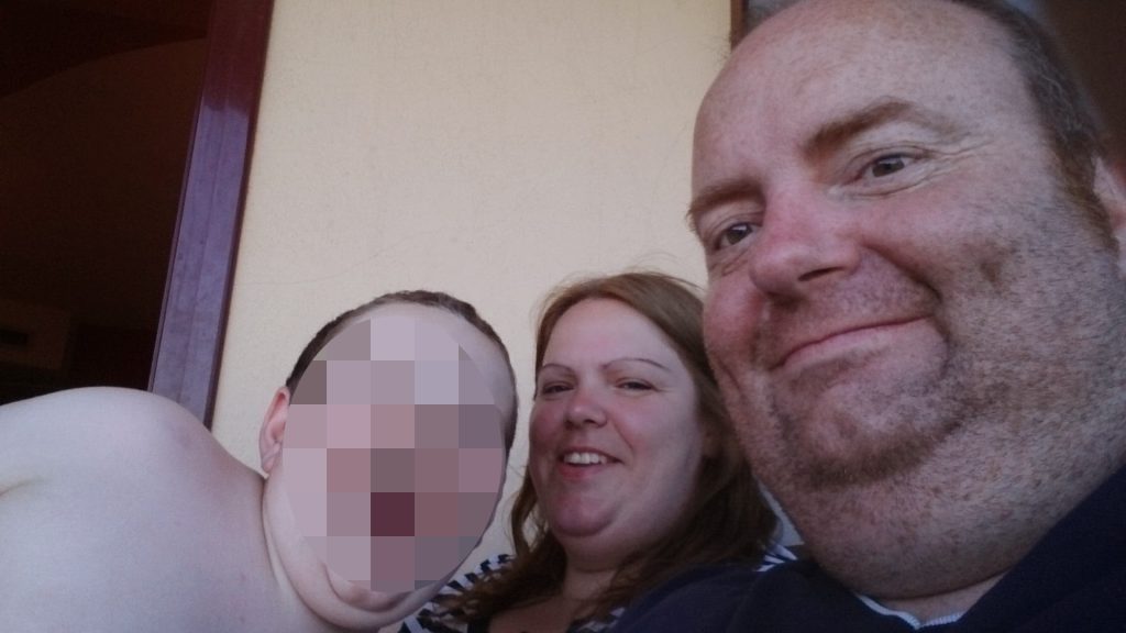 Man told he would be 'dead within months' loses 15 stone after ditching a bottle of vodka a day - he made a deal with God from his hospital bed.