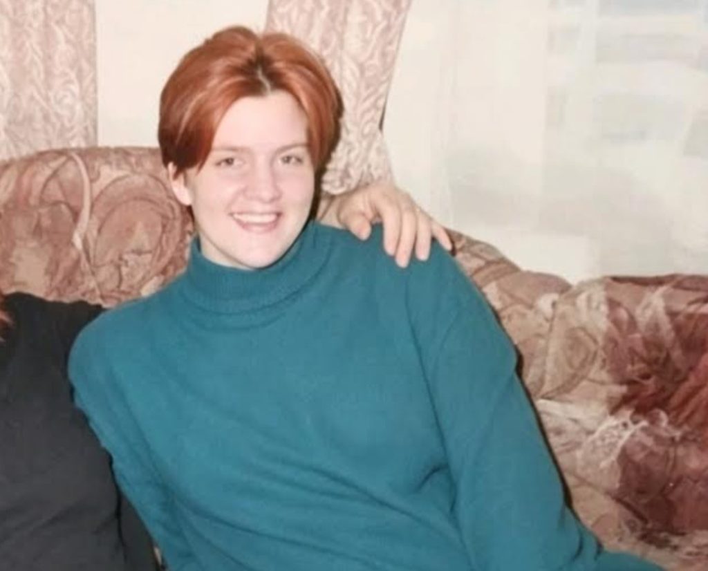 Mum who hit 30st and watched her legs balloon while eating salads was told to diet for years by doctors who missed the real cause - a chronic illness called lymphoedema.