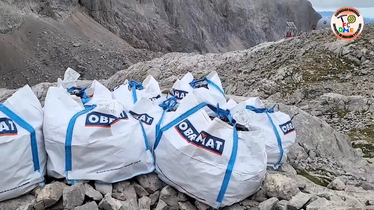 Mountaineers have hauled more than a tonne of rubbish from a remote cave in Spain, discovering decades-old waste including chairs and gas cylinders dumped deep inside.Mountaineers have hauled more than a tonne of rubbish from a remote cave in Spain, discovering decades-old waste including chairs and gas cylinders dumped deep inside.