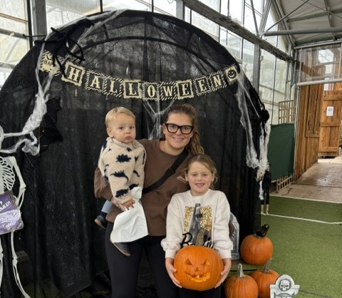 Mum, 31, faces an agonising wait for gene test results after her mother, 57, was diagnosed with dementia - the first sign was 'drunken' text messages.