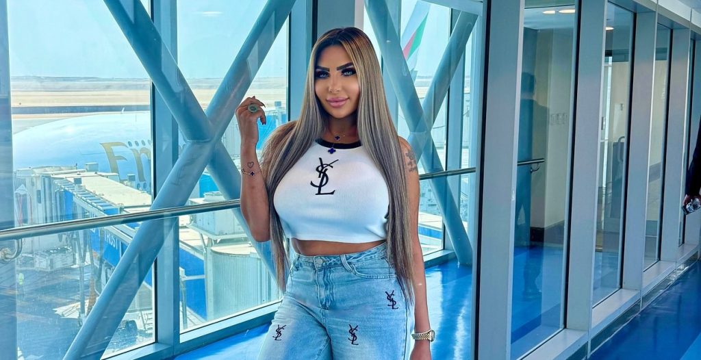 Egyptian TV presenter Sarah Khalifa, who has almost 3m followers, faces the death penalty over an alleged synthetic drug trafficking ring uncovered in Cairo.