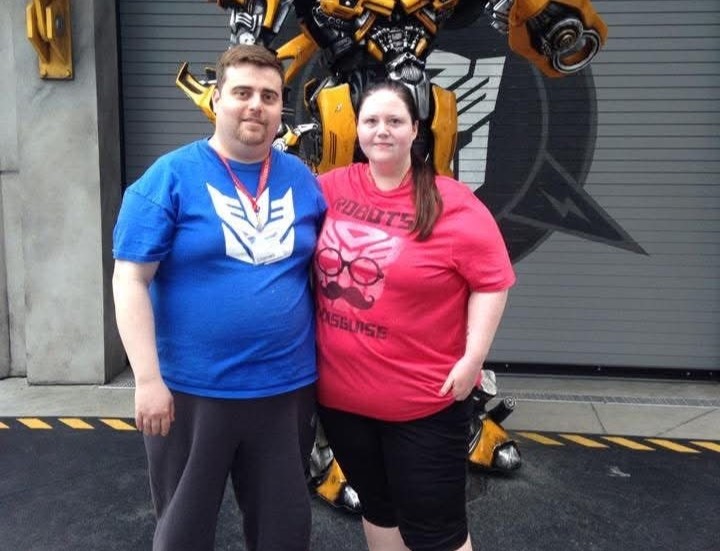 Woman who once ate 10 packets of crisps a day says she can finally fit on theme park rides after losing an incredible 17 stone through gastric bypass surgery.