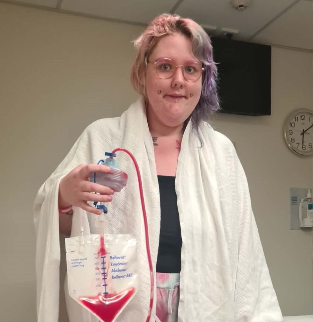Woman who weighed 14 stone before the age of 10 says shedding 15 stone unlocked pretty privilege - with strangers now nicer and men rushing to hold doors open for her.