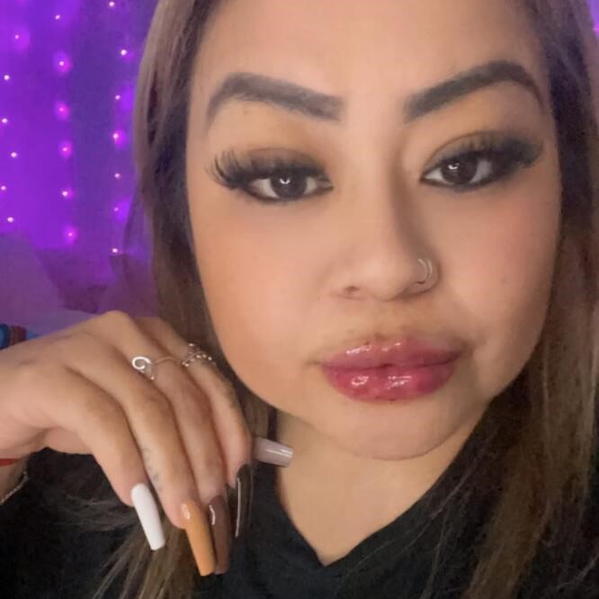 Influencer prosecutors claim was romantically involved with up to 75 prisoners has been ordered to repay almost $6,800 after admitting welfare fraud charges in Texas.