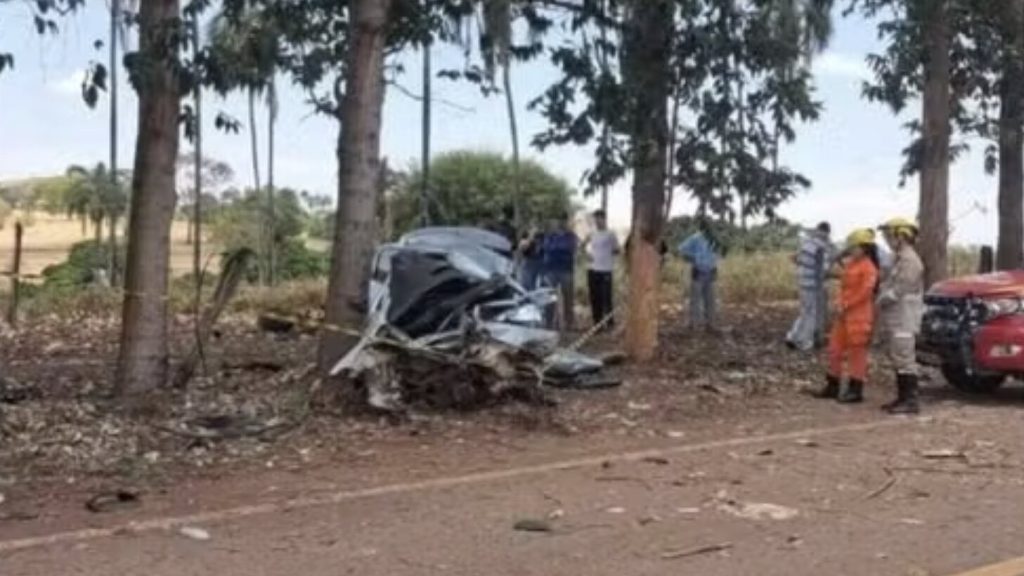 A 26-year-old rodeo festival beauty queen has died after her car smashed into a tree in Brazil - while a toddler travelling beside her was cut free from the wreckage alive.