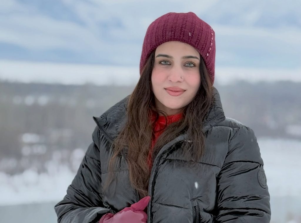 The body of a UK doctor, 34, who died descending a 7,000-metre Pakistani mountain has been recovered - Dr Asma Mushtaq fell ill after reaching the summit in good health.