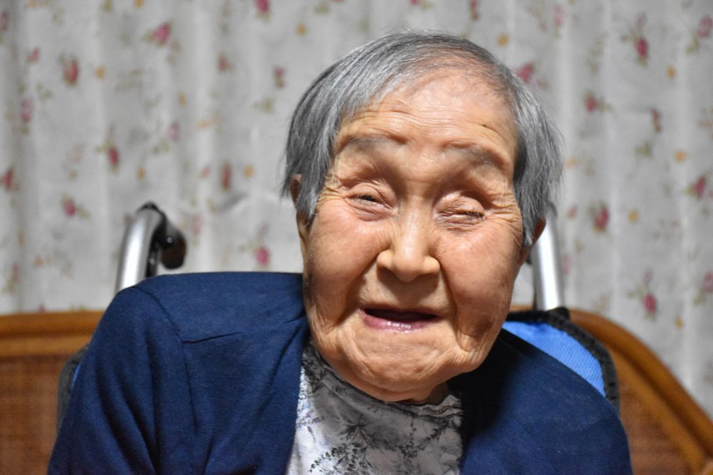 Japan's oldest living person has died aged 115 - the former doctor and oldest ever Olympic torchbearer said walking and using your brain were her secret.
