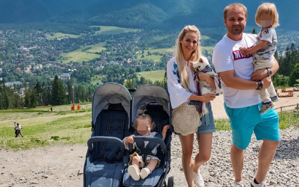 A Married at First Sight star has died aged 39 after a year-long battle with an aggressive brain tumour - leaving behind his wife and their two children.