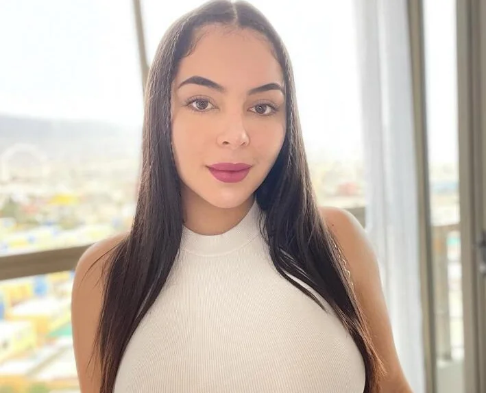 Boyfriend sentenced to life imprisonment for murdering influencer Javiera Jiménez Galleguillos, 23, in Chile. He burned her body and misled her desperate family for over a year.