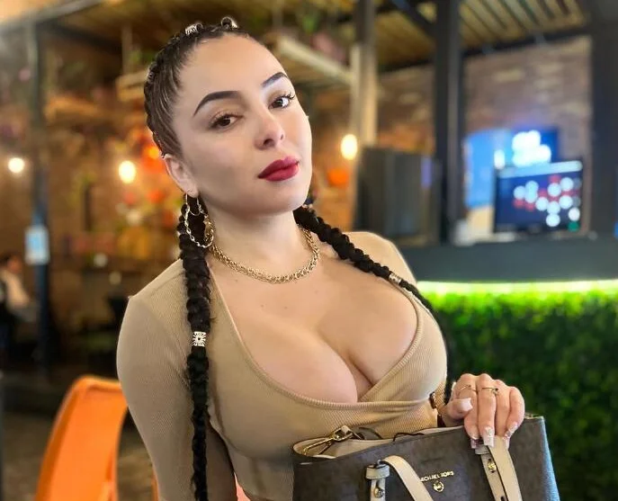 Boyfriend sentenced to life imprisonment for murdering influencer Javiera Jiménez Galleguillos, 23, in Chile. He burned her body and misled her desperate family for over a year.