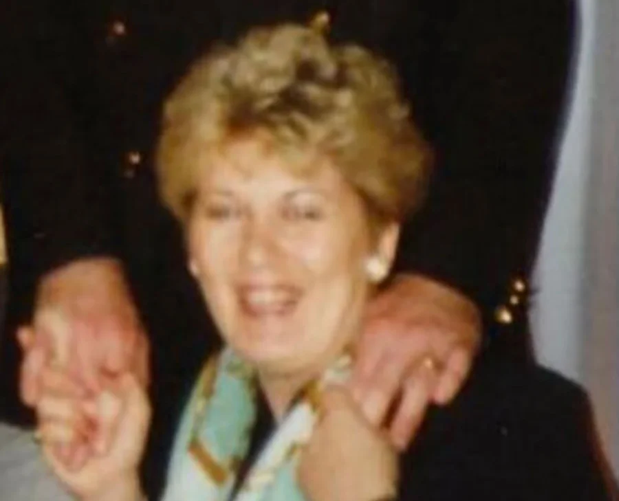 A man has been re-arrested on suspicion of murdering a British holidaymaker who was found unresponsive at a villa. Jacqueline Causton died while staying on the Greek.