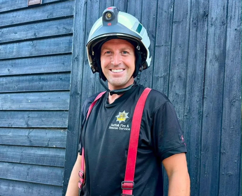 British firefighter Liam Gardiner dies suddenly days before son Archie's fifth birthday, leaving family and colleagues devastated. Fundraiser raises over £20,000.