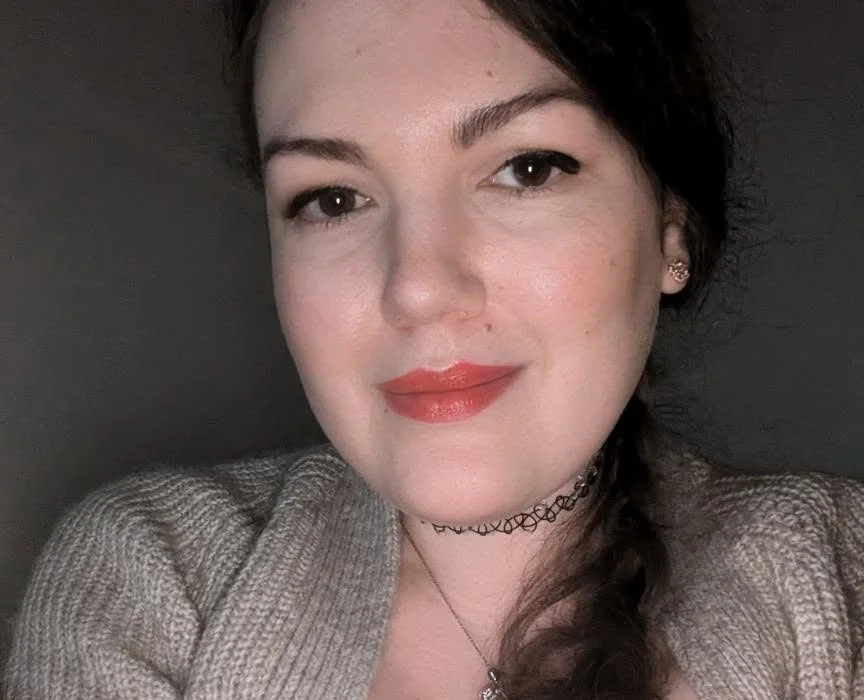 Family of British woman stabbed to death in Florida can't afford to attend murder trial. Sonia Exelby's relatives struggle with travel costs to support each other during proceedings.