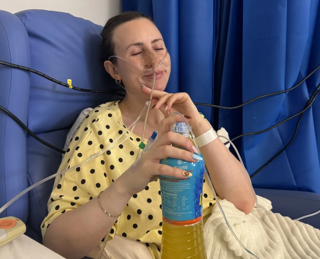 Woman diagnosed with rectal cancer at 28 shares symptoms that changed everything - new figures reveal 24% rise in cancer rates among young people in the UK.