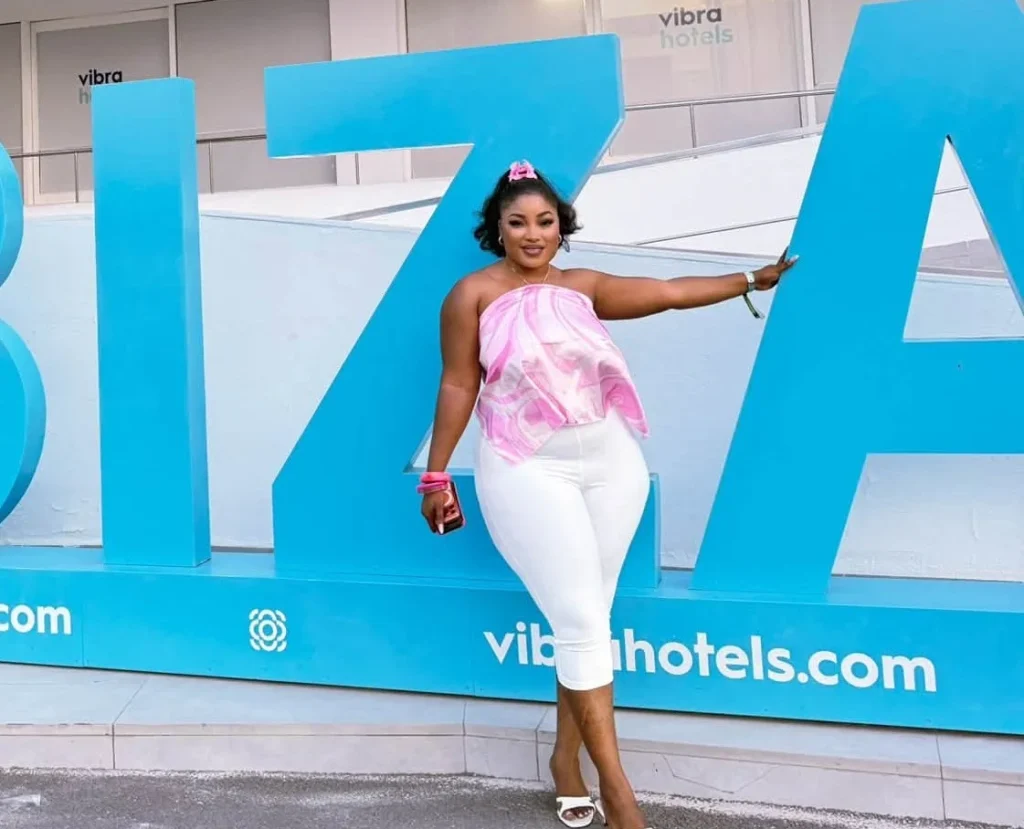 Influencer Fatim Bakayoko dies after allegedly undergoing BBL surgery in Nigeria, sparking grief online and renewed debate about cosmetic surgery tourism risks.