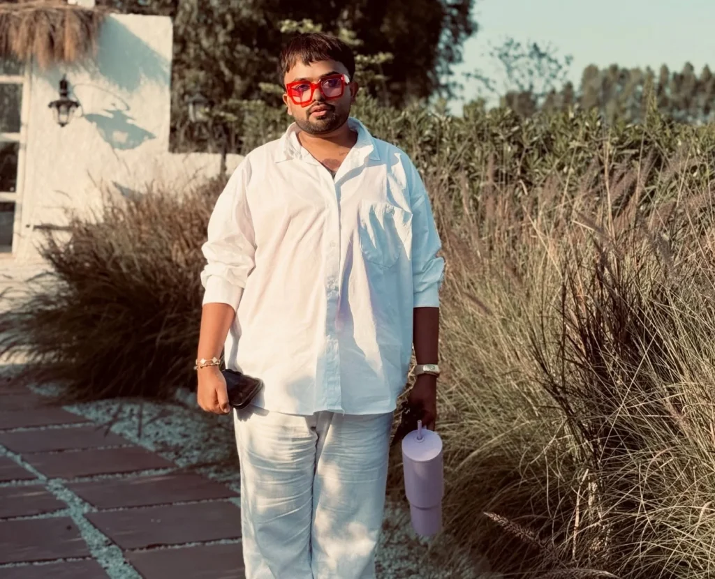 LGBTQ influencer shot dead by two gunmen on motorcycle in India. Madhusudan Sandhu, a make-up artist with 200,000 followers, killed in broad daylight.