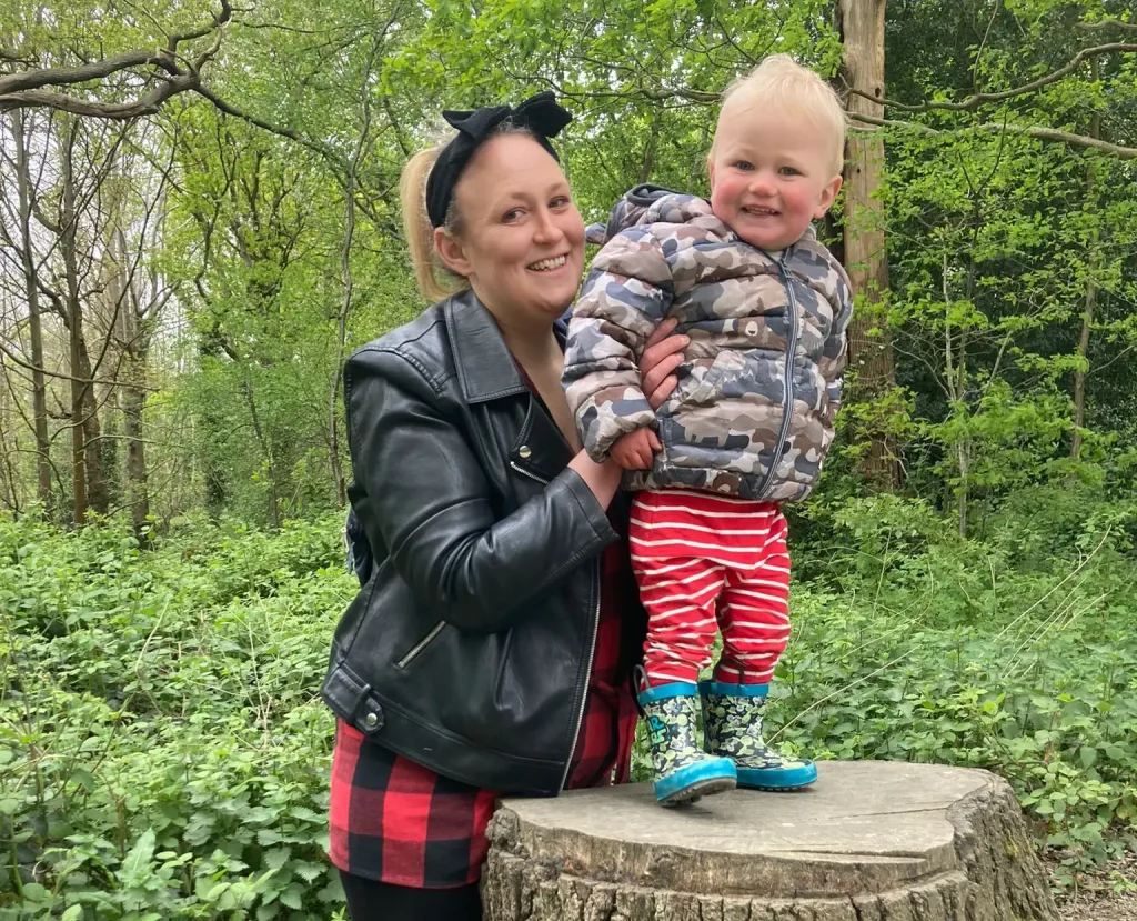 Woman, 36, died from hidden heart condition on school run with no warning signs. Marfan Syndrome often missed in women - her story.