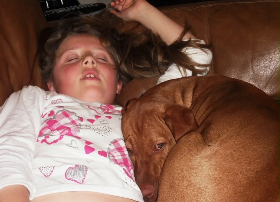 Young woman with narcolepsy reveals how she falls asleep anywhere - on dates, toilets, even exams - but faces mockery and accusations of laziness despite real daily dangers.