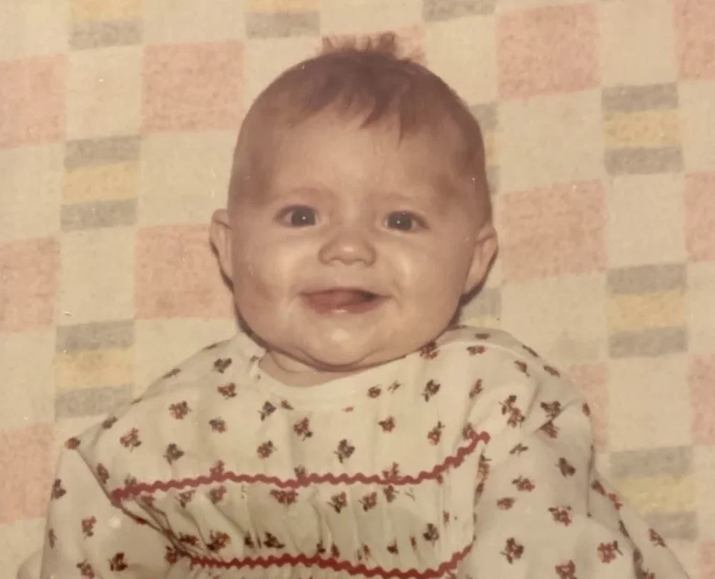Woman discovers biological dad through DNA test after mum reveals three possibilities, but learns he died months before. A decades-long search ends.
