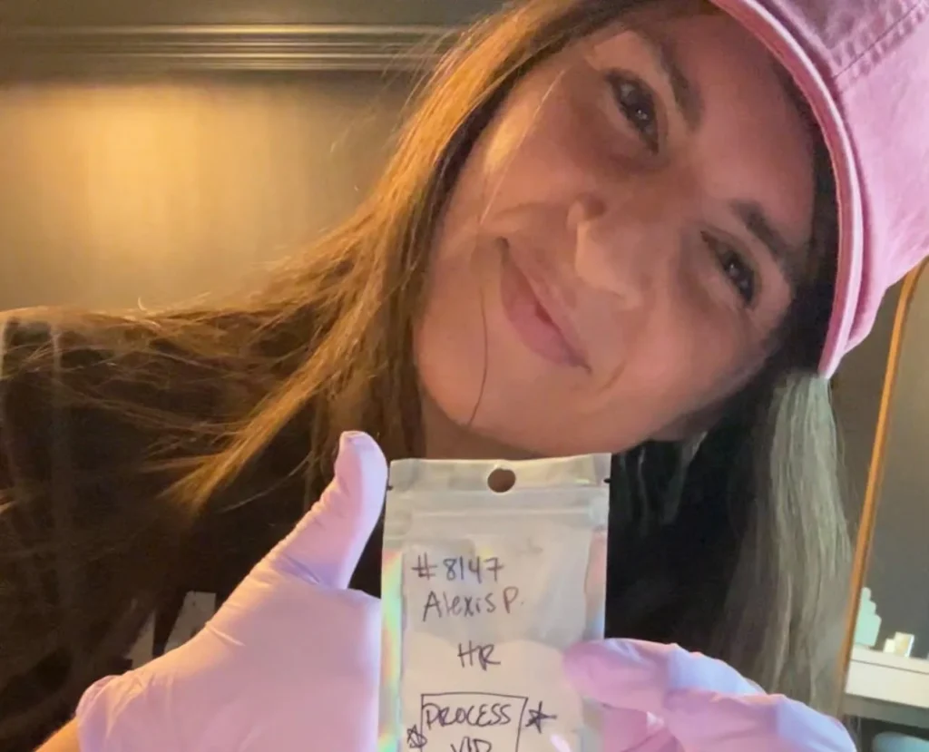 Jewellery designer transforms teeth into stunning keepsake rings prettier than diamonds - even made one for Amanda Holden. Custom pieces start at $130.