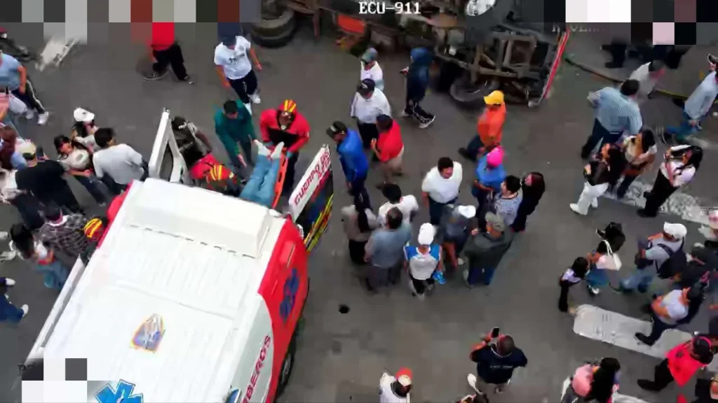 Party truck overturns during graduation celebration in Ecuador, injuring 22 students. Multiple hospitalisations reported after vehicle tips onto its side in Azogues.