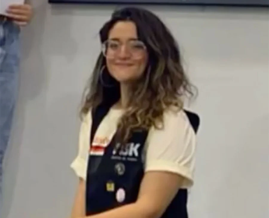 A 24-year-old teacher fell to her death while trying to help a pupil trapped in a toilet. Nayara Carmo reportedly attempted to pass the pupil the toilet keys before.