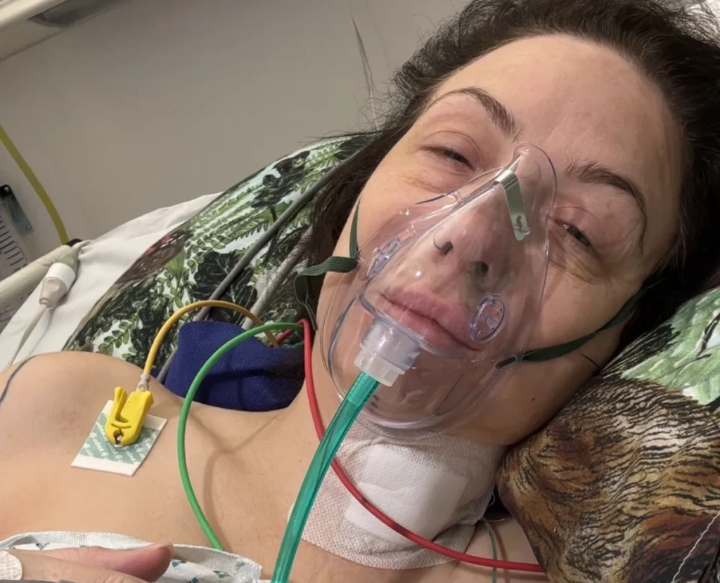 Mum left paralysed during intimate Tinder date, but partner's devotion proved he was the one - now engaged and moving to Cyprus together.