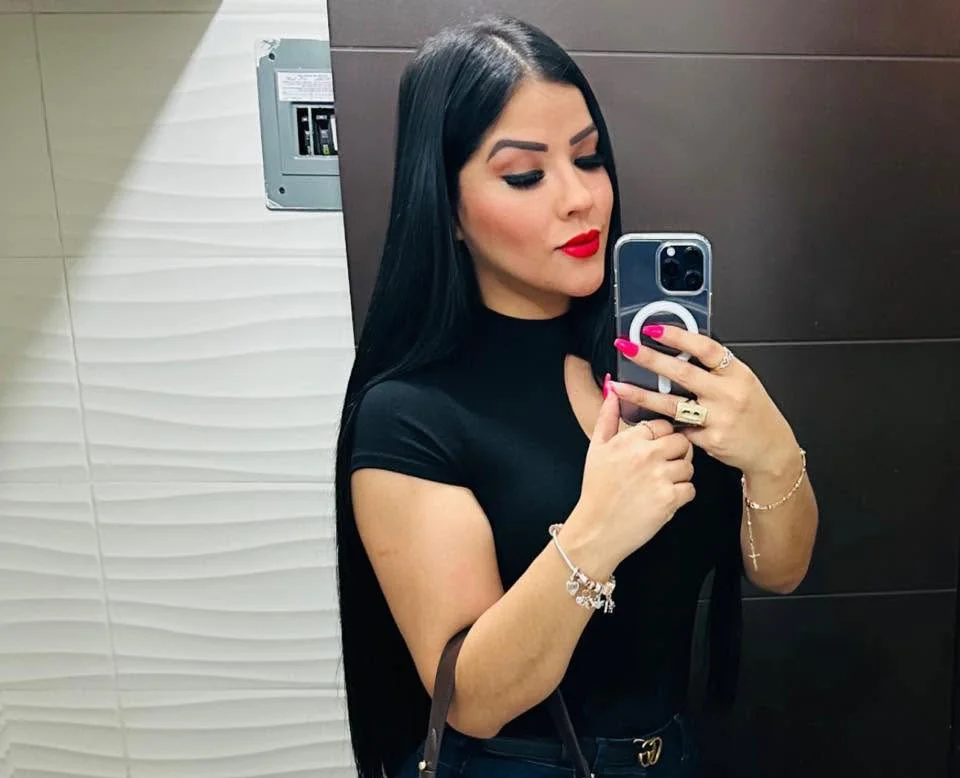 Influencer shot her boyfriend and three children before taking her own life in Mexico, prosecutors say. A .38 pistol was found in the Jeep with the victims.