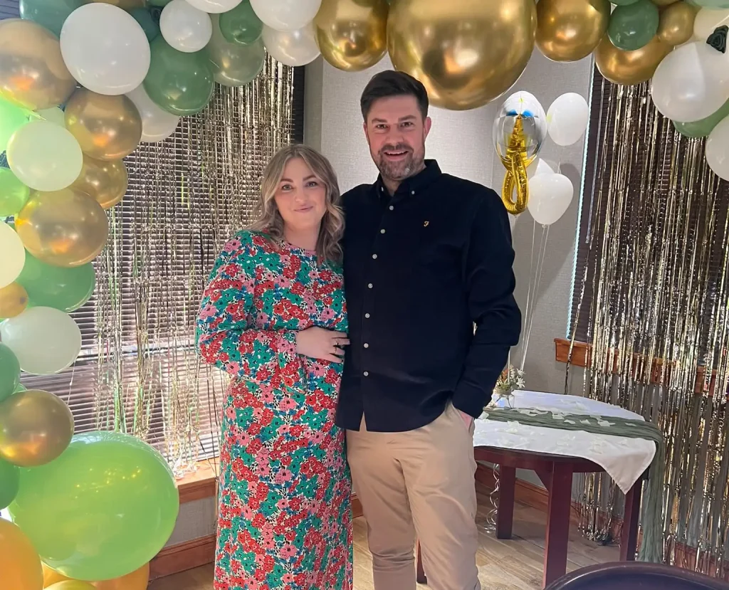 Mum races to raise £60,000 for husband's cancer treatment after heartburn misdiagnosis. Dave, 40, given 6-12 months to live. Family needs £20,000 more.